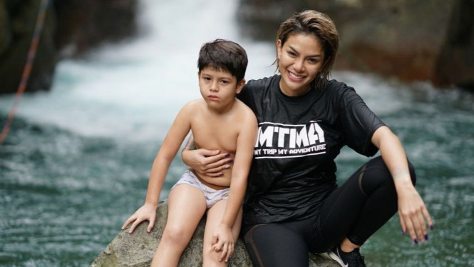 Instagram/ @azkaraqillamawardi_al