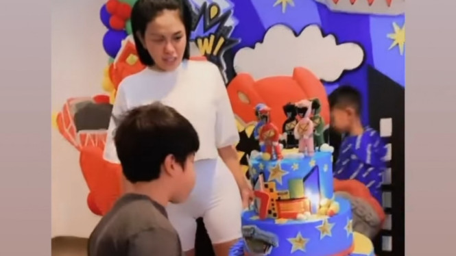 Instagram/ @nikitamirzanimawardi_172