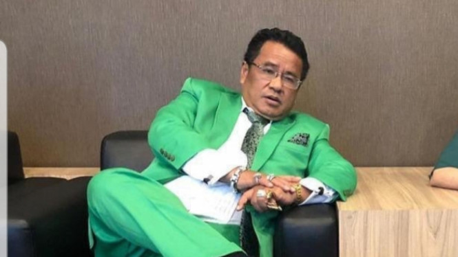 Instagram/hotmanparisofficial