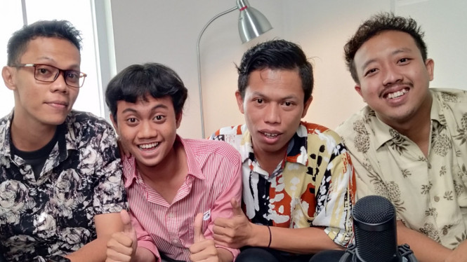 IntipSeleb/Ema Apriliani