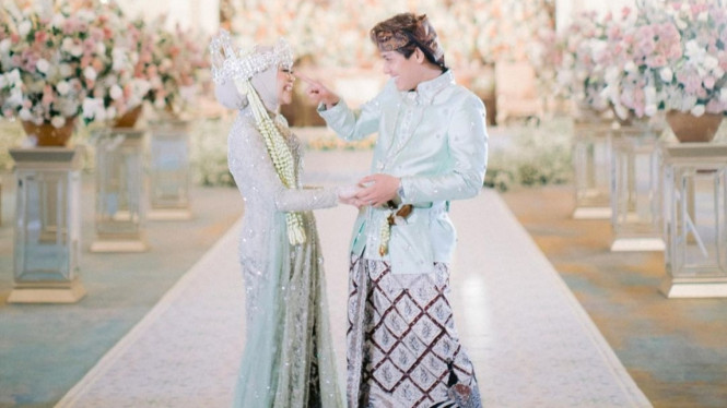 Instagram/ @lestykejora