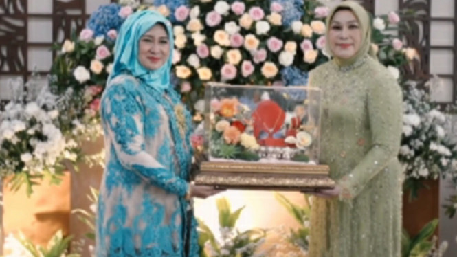 Instagram/nadyaindry