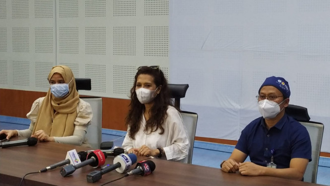 IntipSeleb/Wahyu Firmansyah