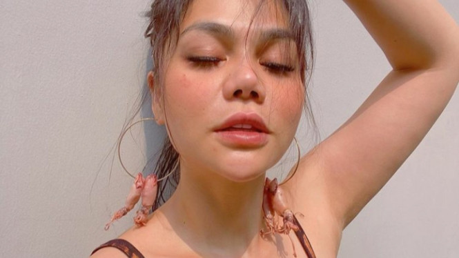 Instagram/dj_kattybutterfly36