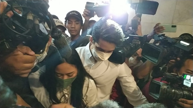 IntipSeleb/Wahyu Firmansyah