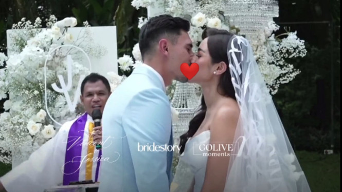 Instagram/thebridestory