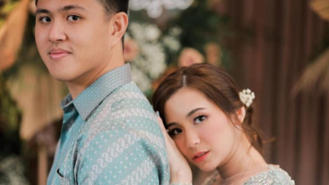 instagram/ashzahrantiara