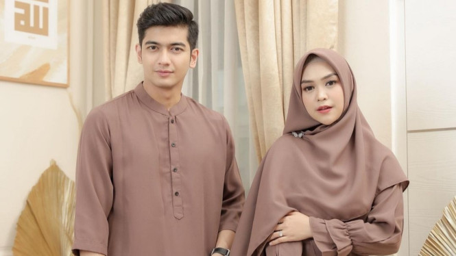 Instagram/ @riaricis1795