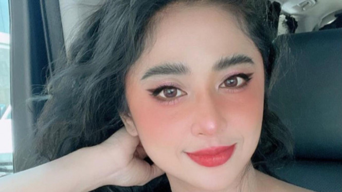 instagram/dewiperssikreal.new