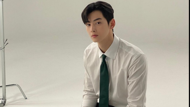 Instagram/ @eunwo.o_c