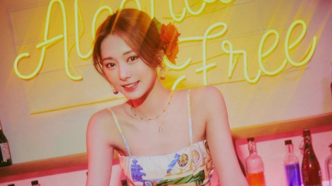 Instagram/ @queentzuyu