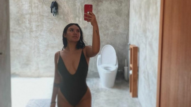 Instagram/Shafaharris