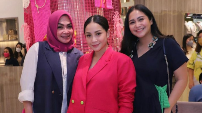 Instagram/cacatengker