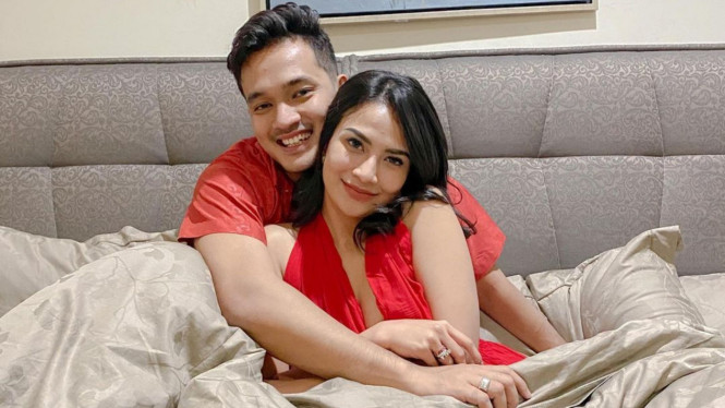 Instagram/vanessaangelofficial