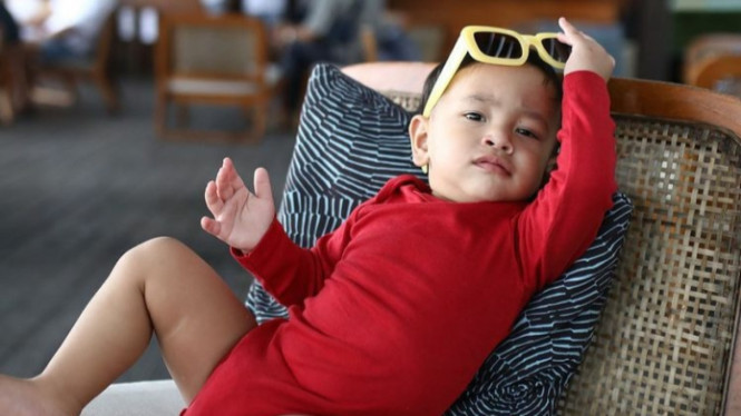 Instagram/vanessaangelofficial