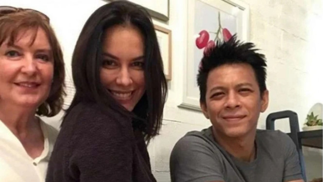 Instagram/sophia_latjuba88