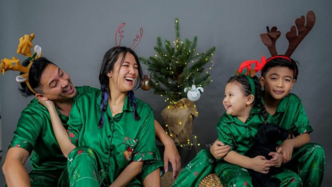 Instagram/mrssharena