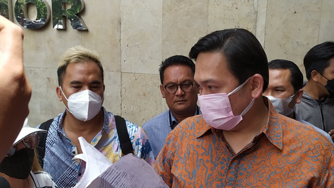 IntipSeleb/ Wahyu Firmansyah