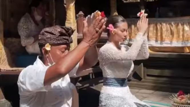 Instagram/arieltatum