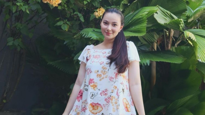 Instagram/asmirandah89