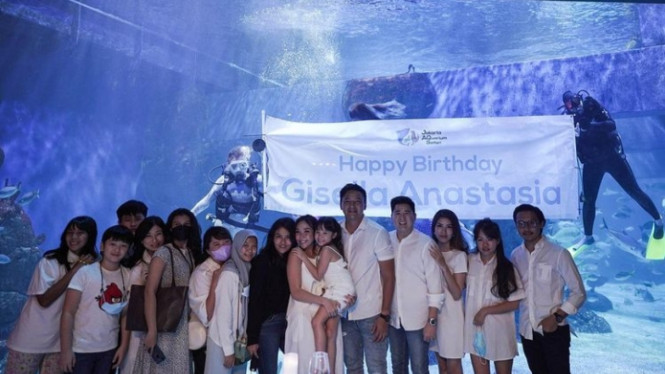 Instagram/jaysforeal