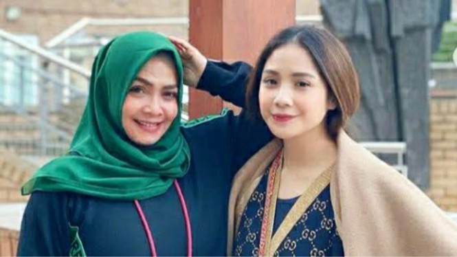 Instagram/rieta_amilia