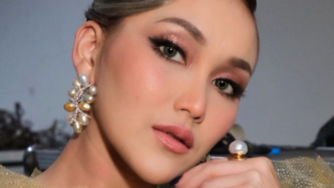 instagram/ayutingting92