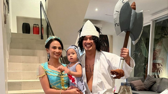 Instagram/ @vanessaangelofficial