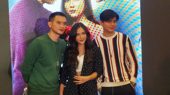 IntipSeleb/ Wahyu Firmansyah