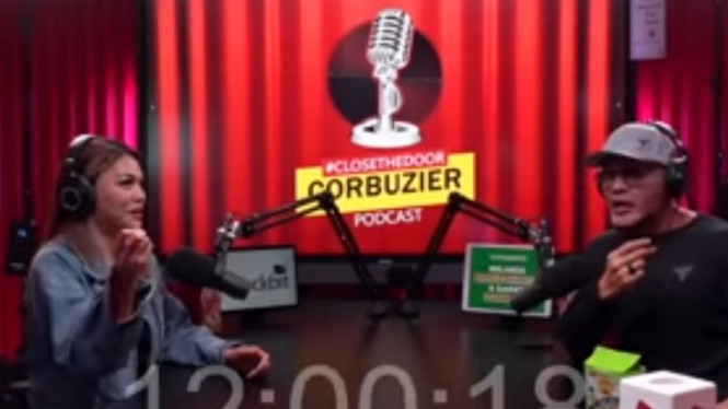 YouTube/Close The Door