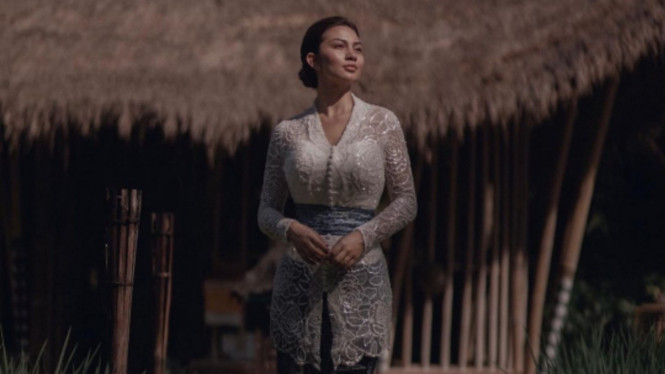 instagram/arieltatum