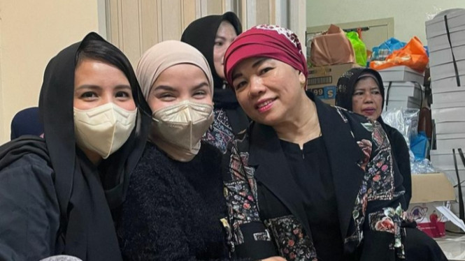 Instagram/tya_ariestya