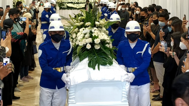 IntipSeleb/ Wahyu Firmansyah