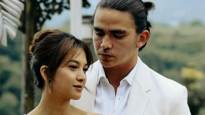 instagram/christlaurent