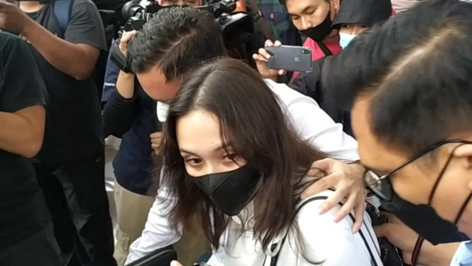 IntipSeleb/ Wahyu Firmansyah