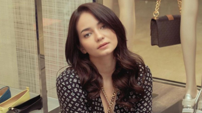 Instagram/Enzystoria