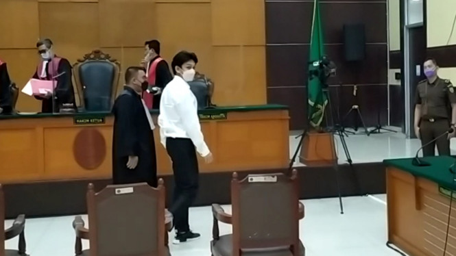 IntipSeleb/ Wahyu Firmansyah