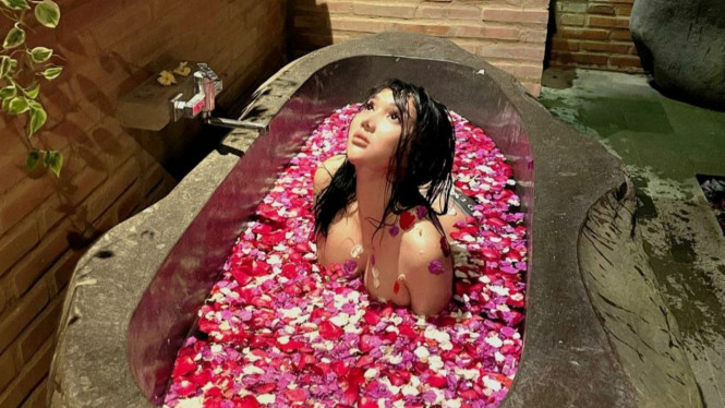 instagram/lucintaluna_manjalita