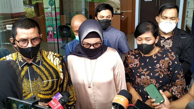 IntipSeleb/ Wahyu Firmansyah