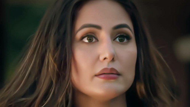 instagram/hinakhanofficiallll