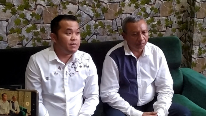 IntipSeleb/ Wahyu Firmansyah