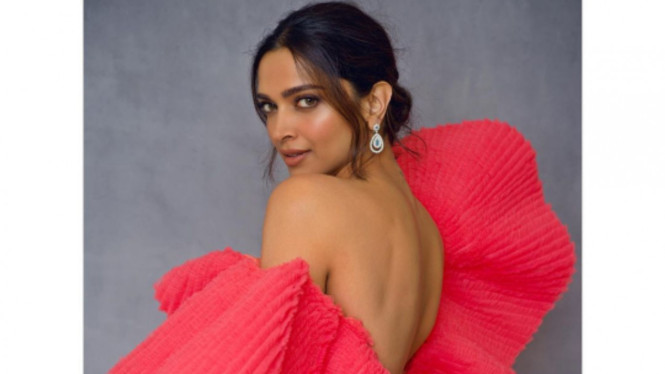 instagram/deepikapadukone