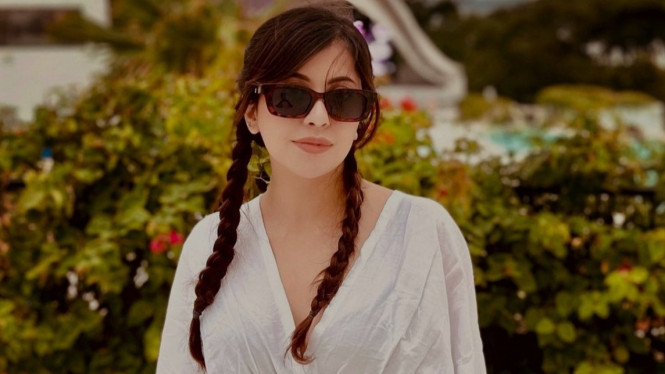 Instagram/ @fahiramira