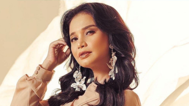 Instagram/itsrossa910