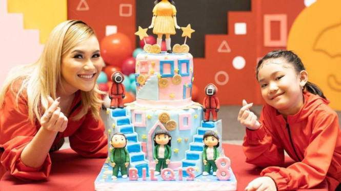 Instagram/ayutingting92