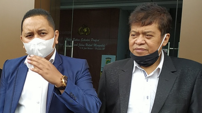 IntipSeleb/ Wahyu Firmansyah