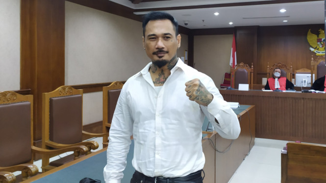 IntipSeleb/ Wahyu Firmansyah