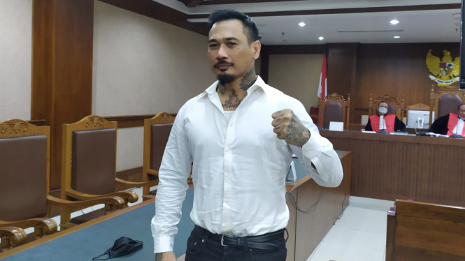 IntipSeleb/ Wahyu Firmansyah