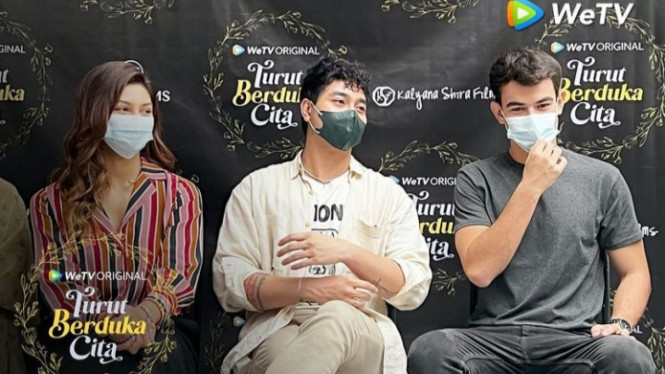 Instagram/turutberdukacita_series