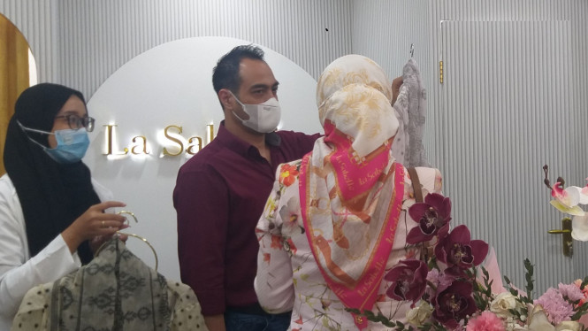 Intipseleb/Cahaya Padang